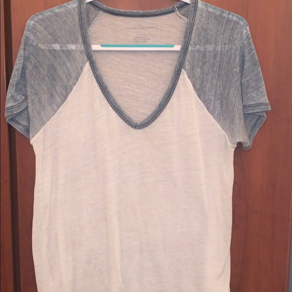 American Eagle lounge v-neck